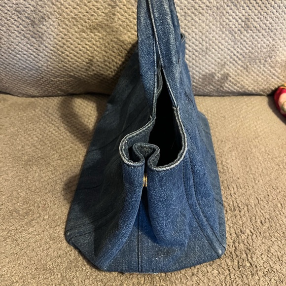 Prada Dark Denim Canapa - Picture 4 of 14